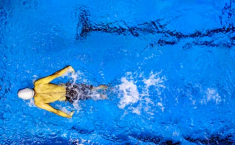 �\(y��n)��(d��ng)�T�����e�O���ϵİl(f��)�Ը�