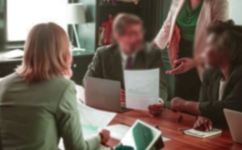 ����־��Ӱ������w��С����