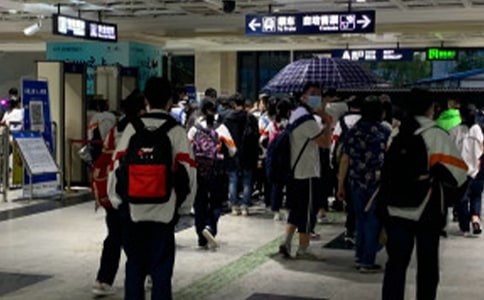 高中學生的家長評語