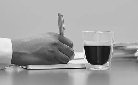 的第一場雪作文(優(yōu)秀篇)